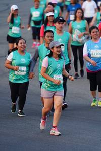 BIB: 1100, 52804
                            <button type="button" onclick="openModal(10521881)" class="btn btn-primary btn-sm float-right btn-popup" data-toggle="modal" data-target=".modal-high-quality">
                        <i class="fas fa-shopping-cart"></i> Add to Cart
                    </button>
                                            <button type="button" onclick="isThisMe(10521881, true)" class="btn btn-success btn-sm float-right btn-popup btn-isme hidden" data-toggle="tooltip" data-placement="bottom" title="นี่คือรูปของคุณใช่ไหม คลิกที่นี่เพื่อเอาเข้าอัลบั้ม">
                        <i class="fas fa-plus"></i> Add to album
                    </button>
                    <button type="button" onclick="isThisMe(10521881, false)" class="btn btn-warning btn-sm float-right btn-popup btn-isnotme hidden">
                        <i class="fas fa-ban"></i> Remove from album
                    </button>